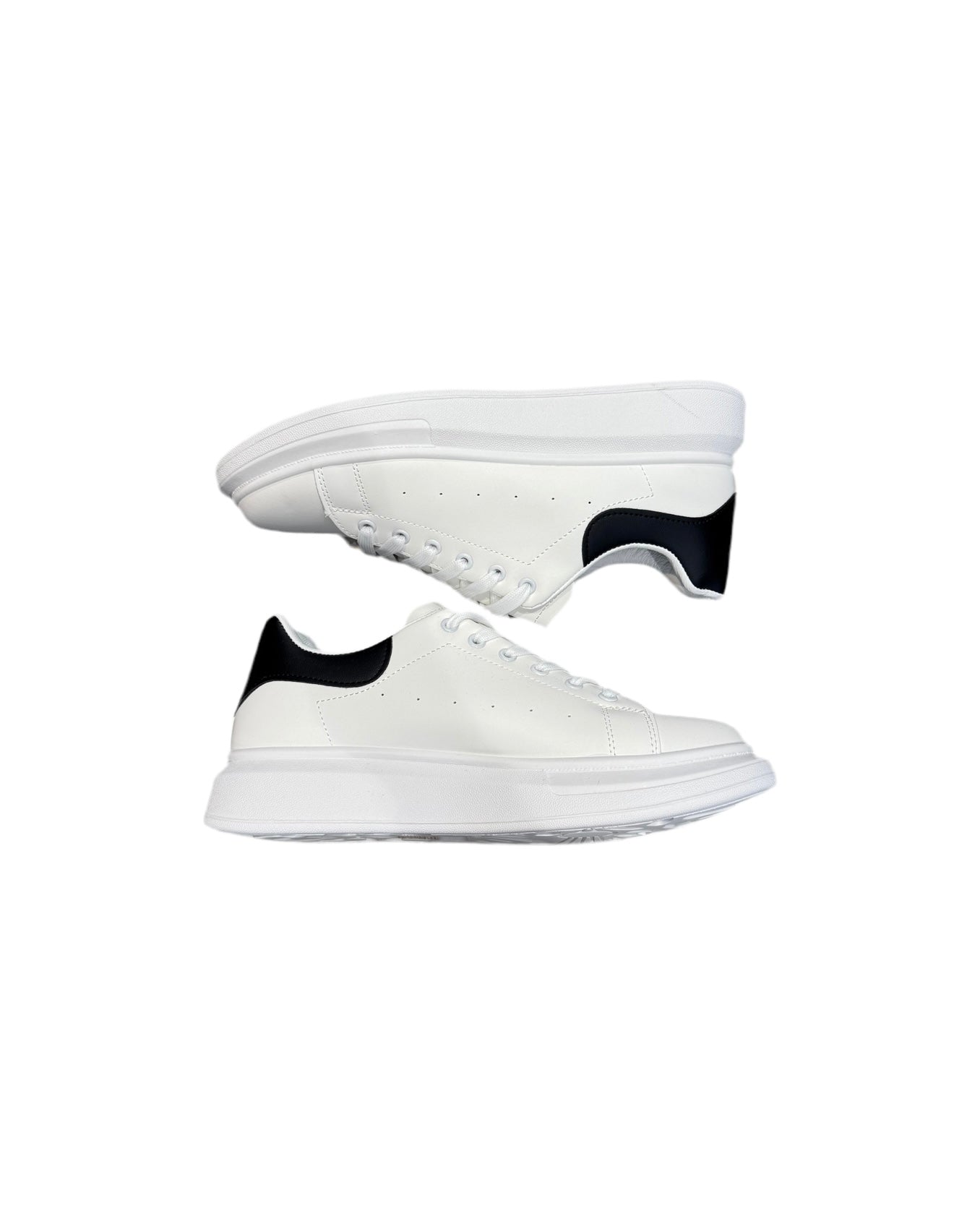 Sneakers E Accessori