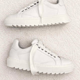 Sneakers Awake White