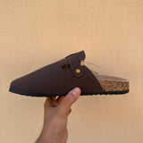 Sabot Brown