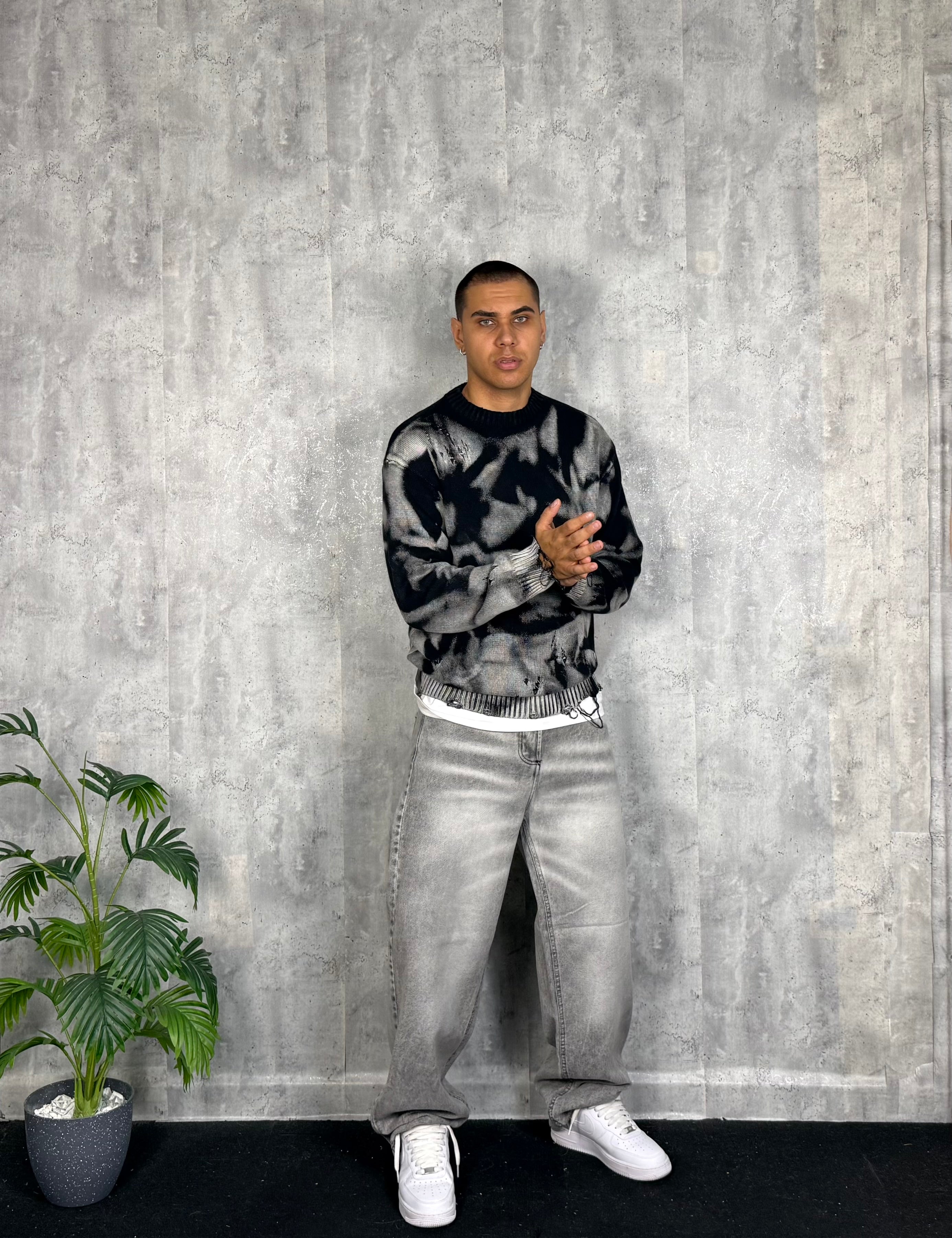 Pullover Paint Ropture Black