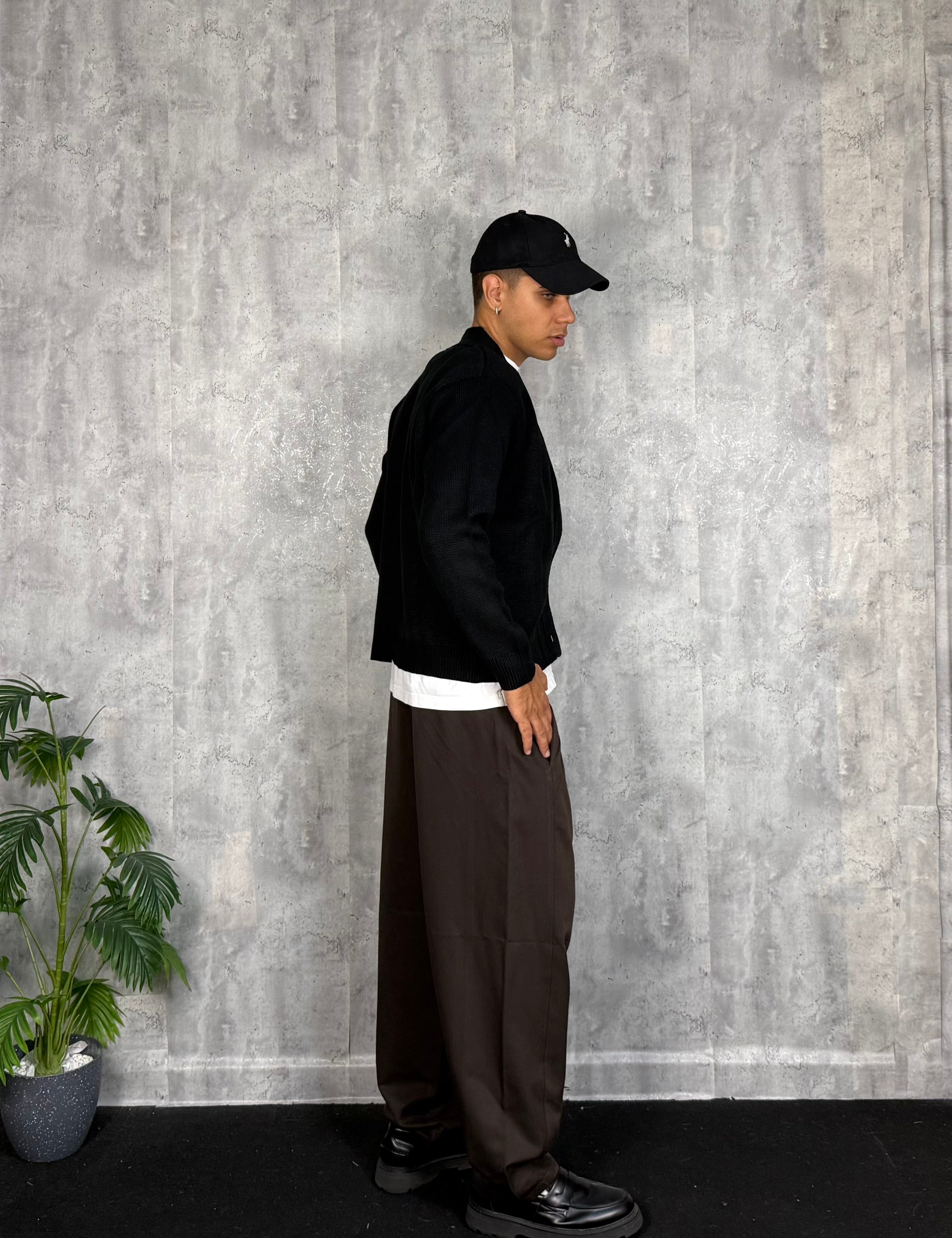 Cardigan Derby Black